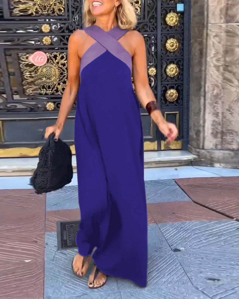 Robe moulante dos nu à col halter croisé