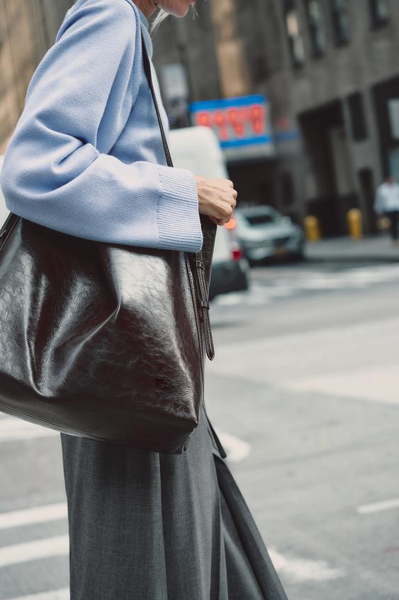 Pull Court Tricot à Col Rond Elégant pour Femmes