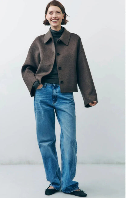 Veste surdimensionnée élégante marron avec col à revers et boutons