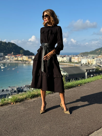 Robe Noire Décontractée à Volants pour Femme