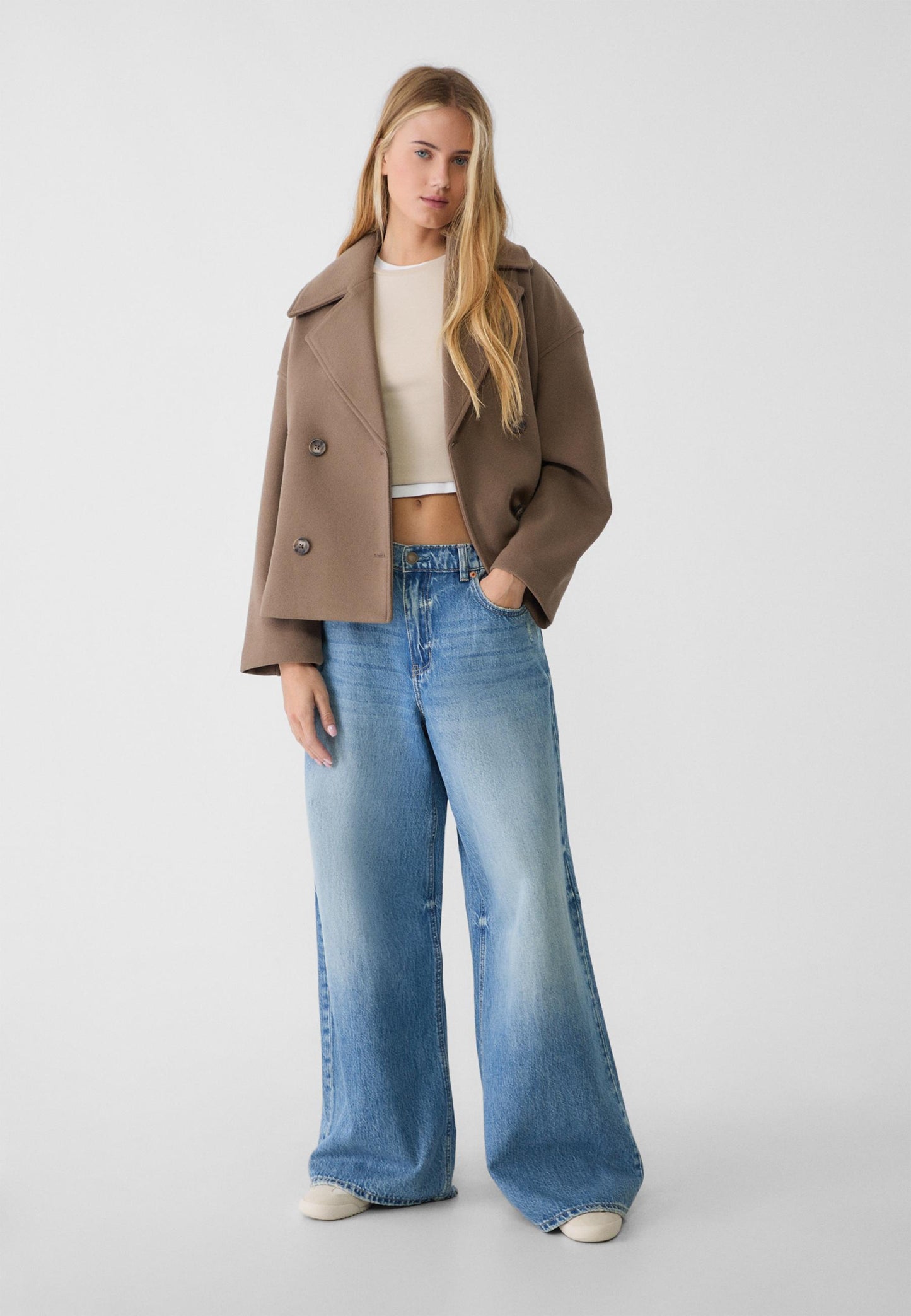 Manteau court classique intemporel pour femmes