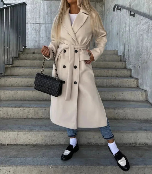 Manteau chic ceinturé à double boutonnage avec poches