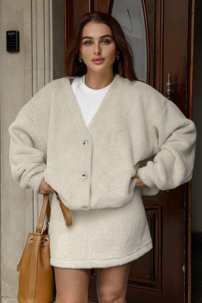 Ensemble chic manteau à manches longues et mini-jupe taille haute