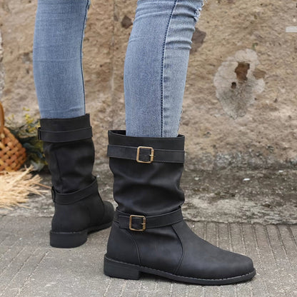 Bottes chevilles en cuir chic avec détail boucle