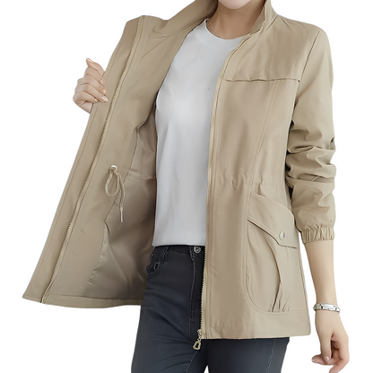 Veste légère chic pour femmes avec détail de taille ajustable