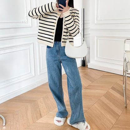 Pull tricoté rayé confortable pour les superpositions d'automne