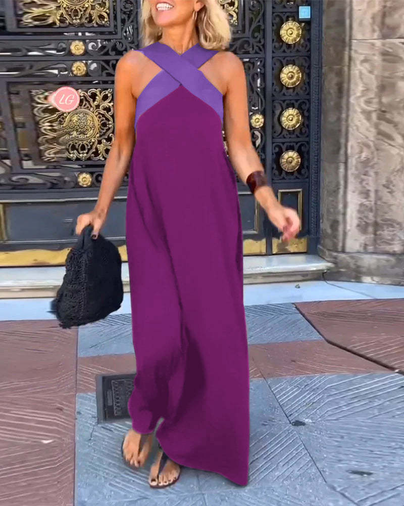 Robe moulante dos nu à col halter croisé