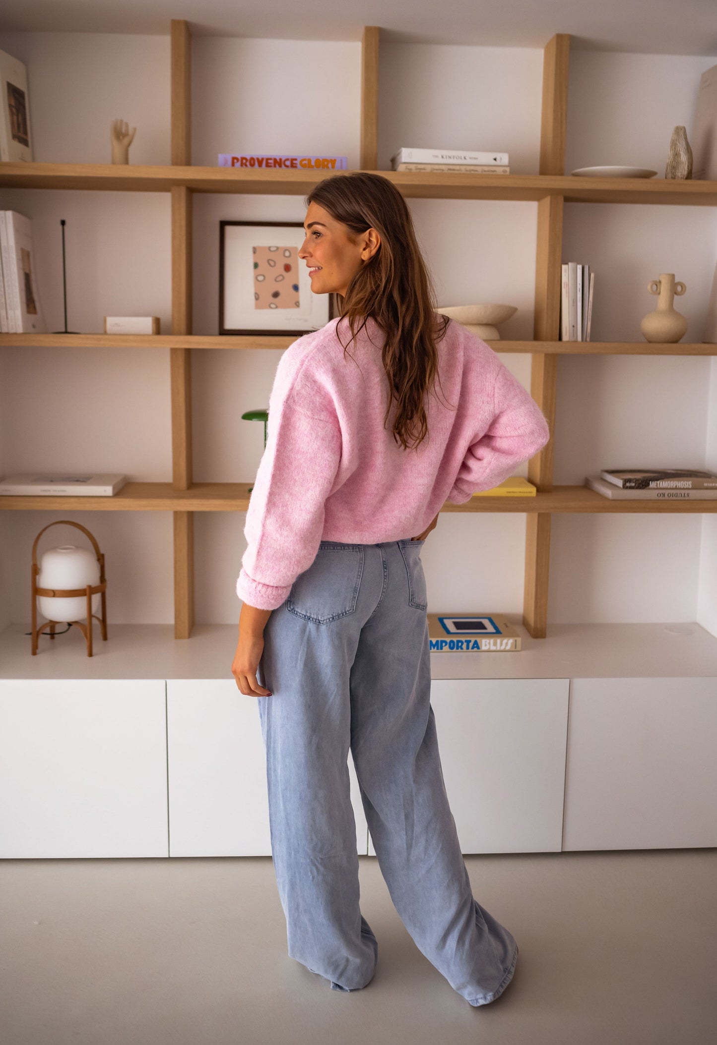 Cardigan matelassé rose chic pour looks superposés