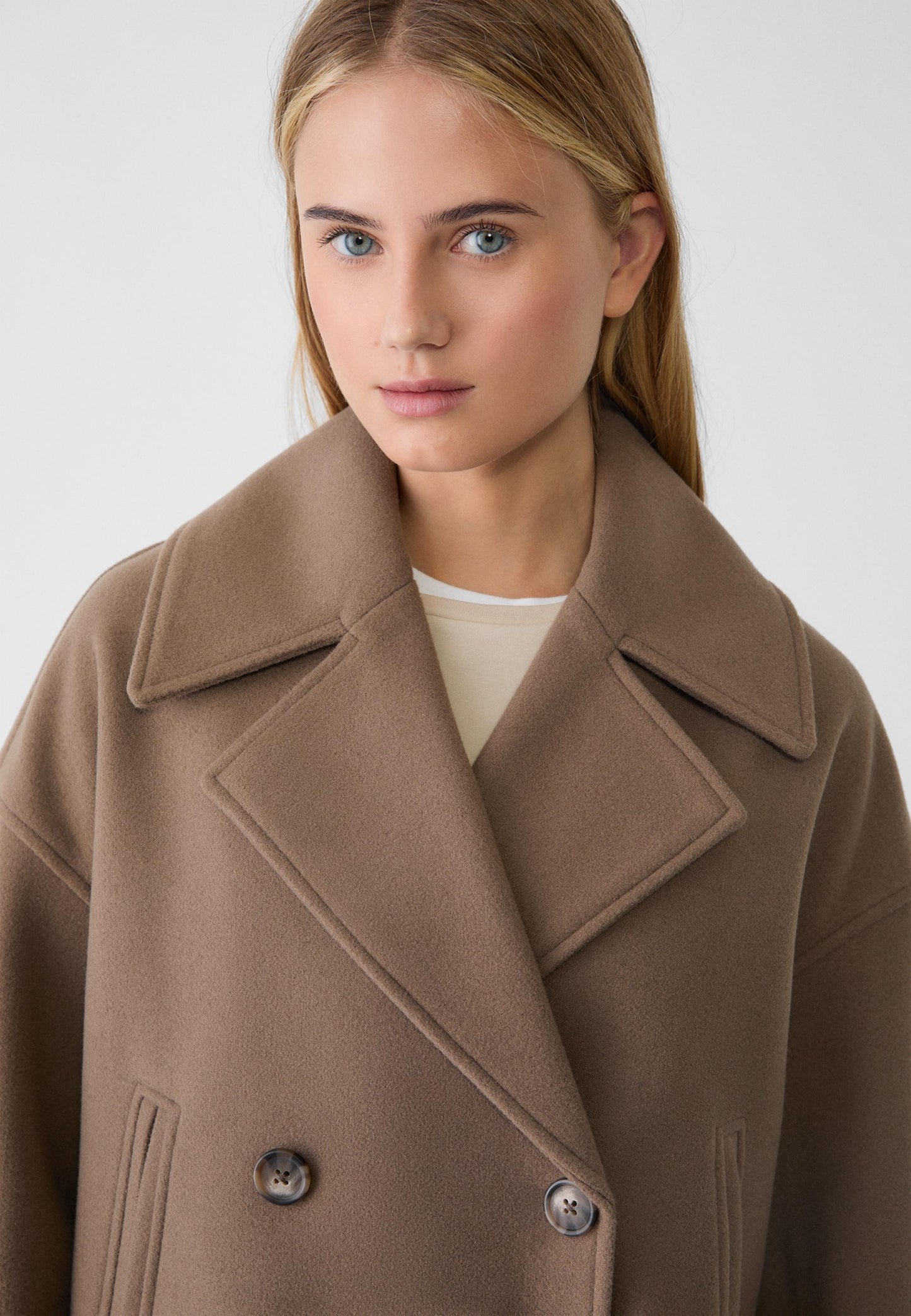 Manteau court classique intemporel pour femmes