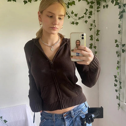 Cardigan en tricot à capuche confortable avec boutons sur le devant