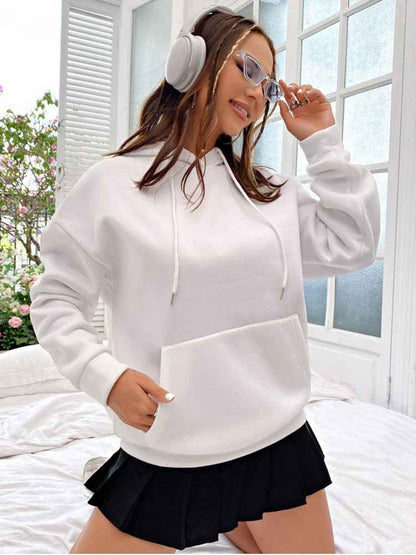 Sweat à capuche femme confortable avec poche kangourou et impression inspirante au dos