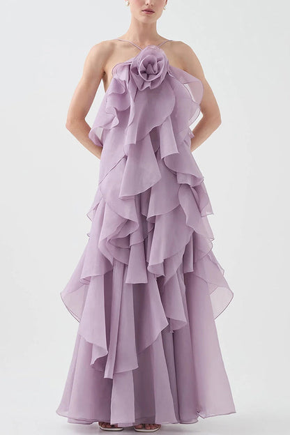 Robe Maxi à Volants à Plusieurs Niveaux avec Col Halter et Détail Rose
