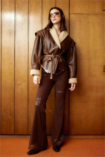 Manteau Chic À Lacets En Cuir PU Avec Bordure En Fausse Fourrure