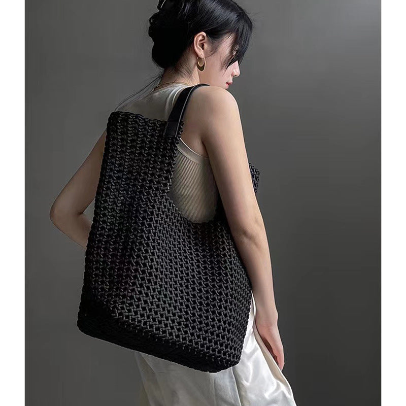 Grand sac fourre-tout en cuir tissé à la main pour un style chic au quotidien
