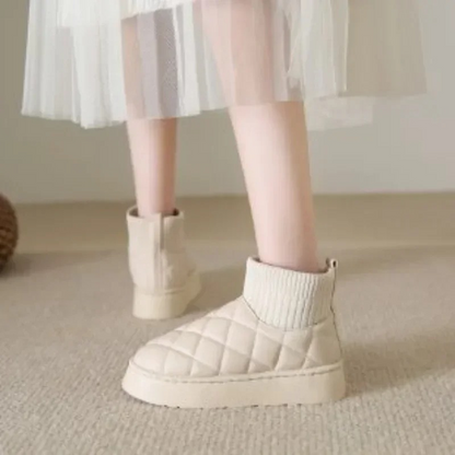 Chaussons en tricot douillet avec semelle épaisse et doublure chaude