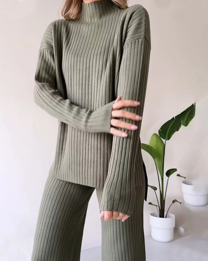 Ensemble chic deux pièces avec fente latérale élégante pour un look décontracté