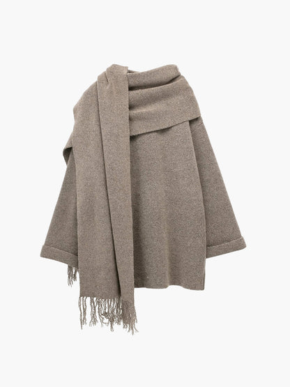 Manteau moderne avec patte de boutonnage sur toute la longueur et jeu d'écharpes à glands assorti