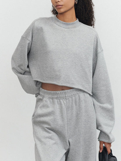 Sweat-shirt court confortable pour un style chic décontracté