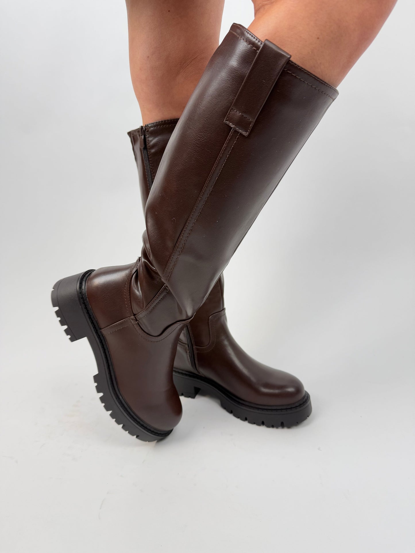 Bottes en cuir chic hauteur genou