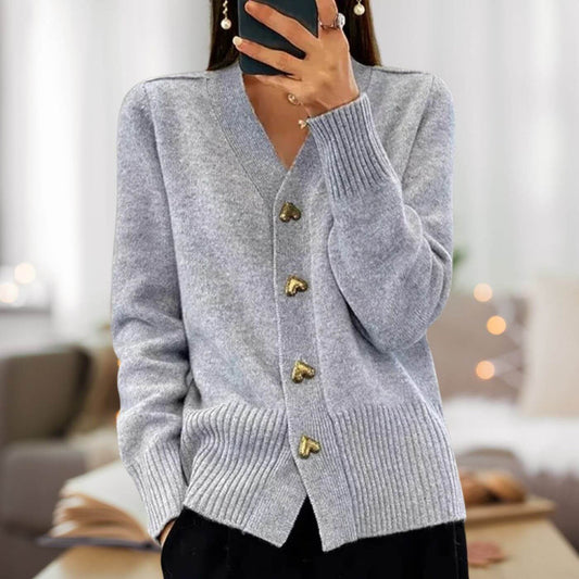 Veste en tricot chic avec boutons en forme de cœur