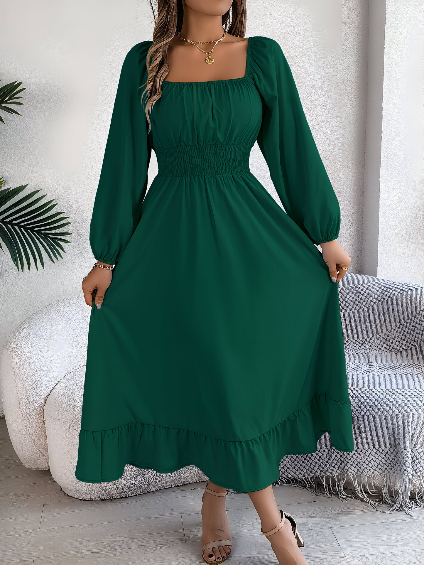 Robe Mi Longue À Manches Longues Avec Encolure Carrée Femme