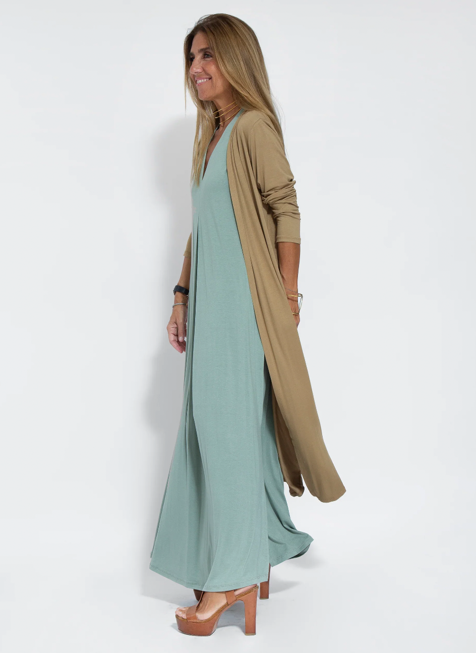 Ensemble Élégant Robe Maxi et Gilet Femmes