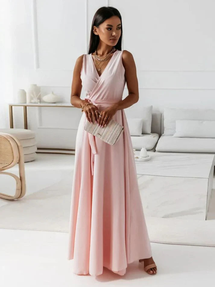 Robe Maxi Élégante à Col V avec Design Raffiné