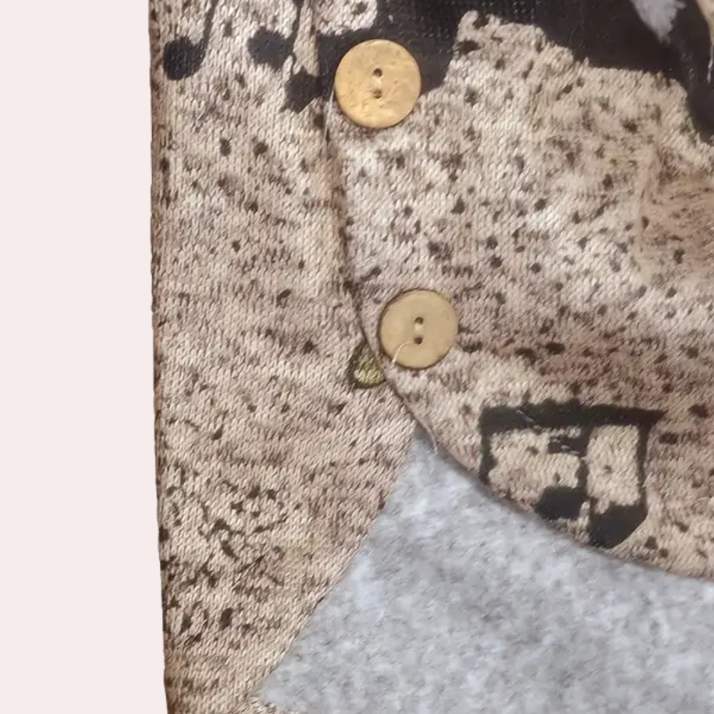 Pull boutonné à capuche pour femme au design unique