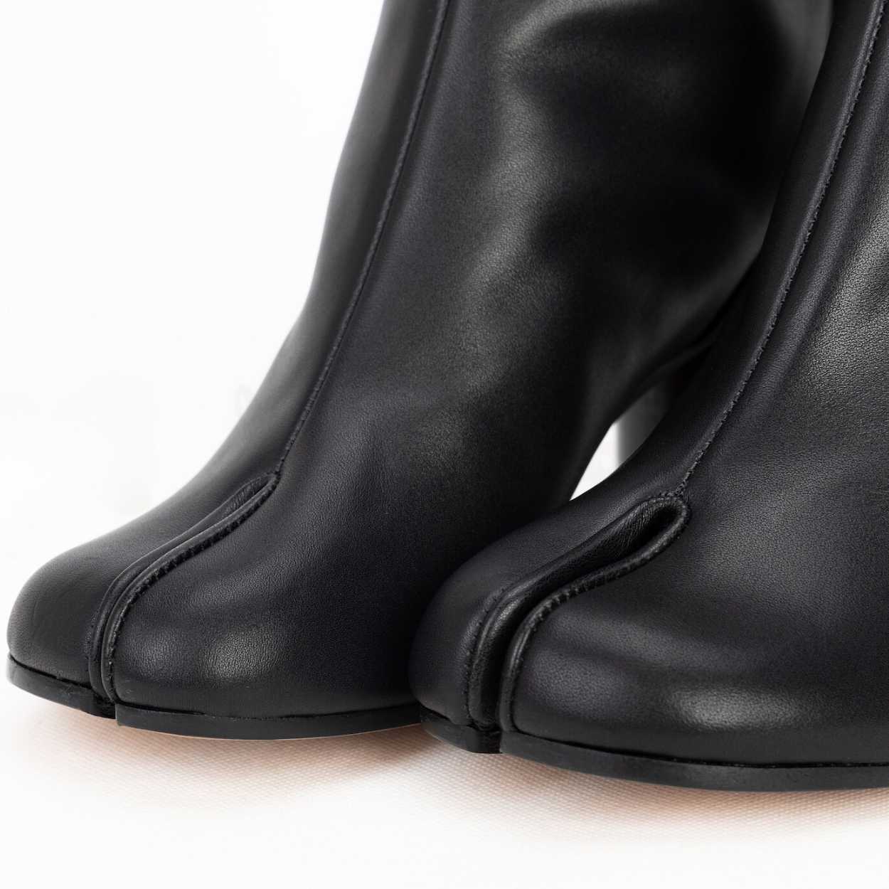 Bottes Noires Tabi à Bout Fendu pour Femmes