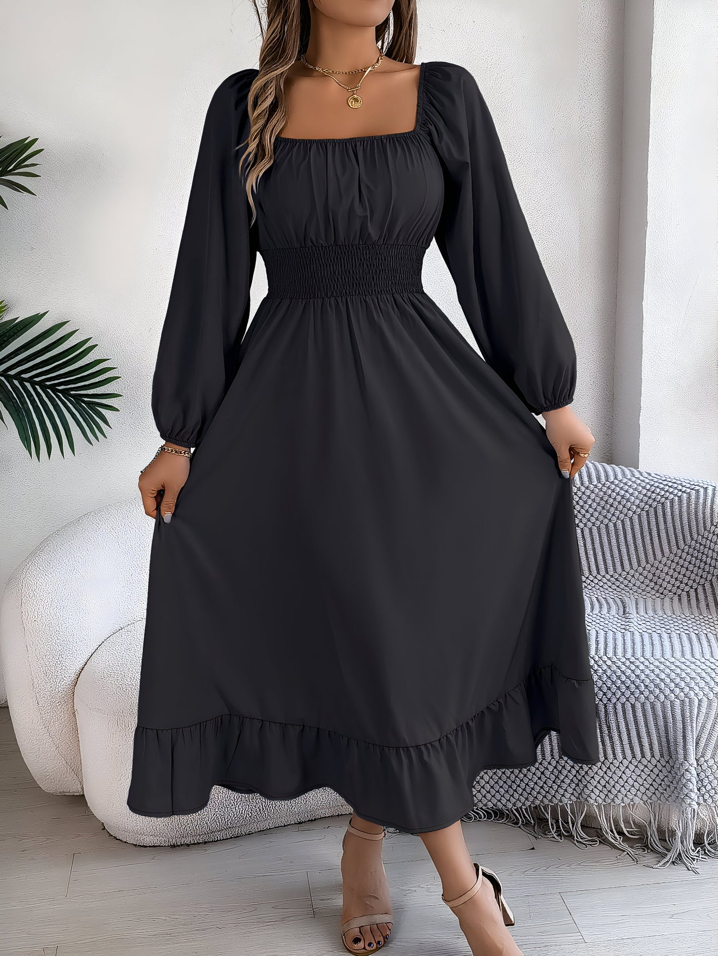 Robe Mi Longue À Manches Longues Avec Encolure Carrée Femme