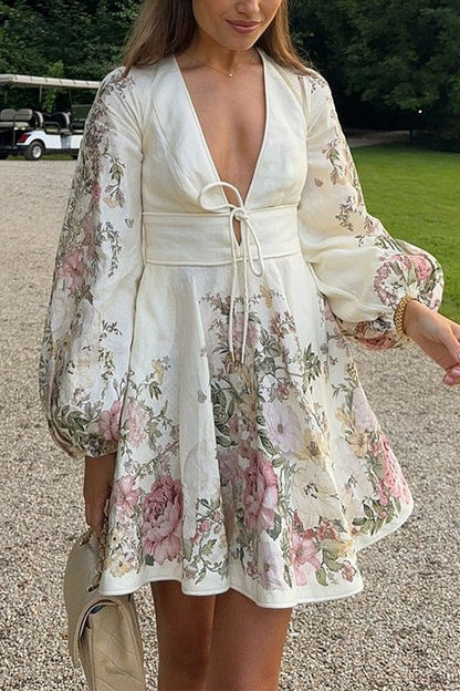 Robe Mini Élégante Col V Manches Longues