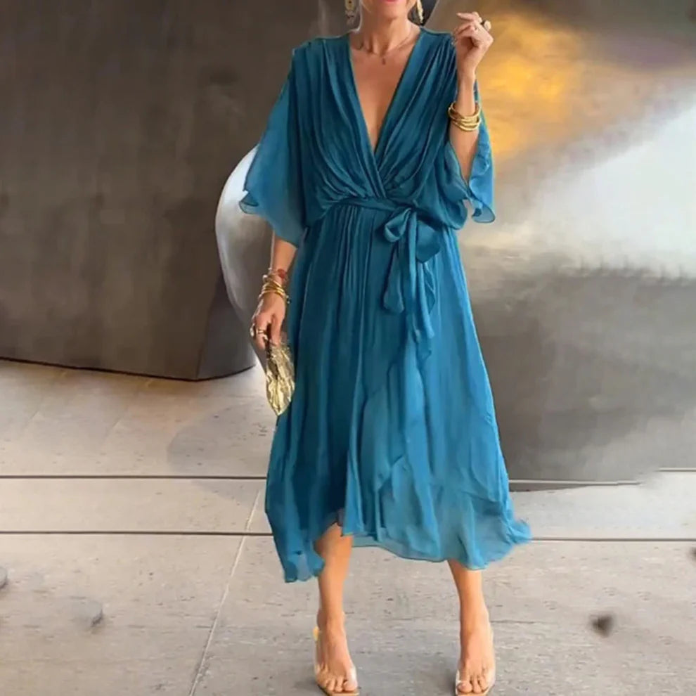 Robe d'été élégante à col en V