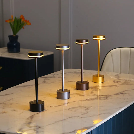 Lampe de table à Led portable Cosmic Eleganc