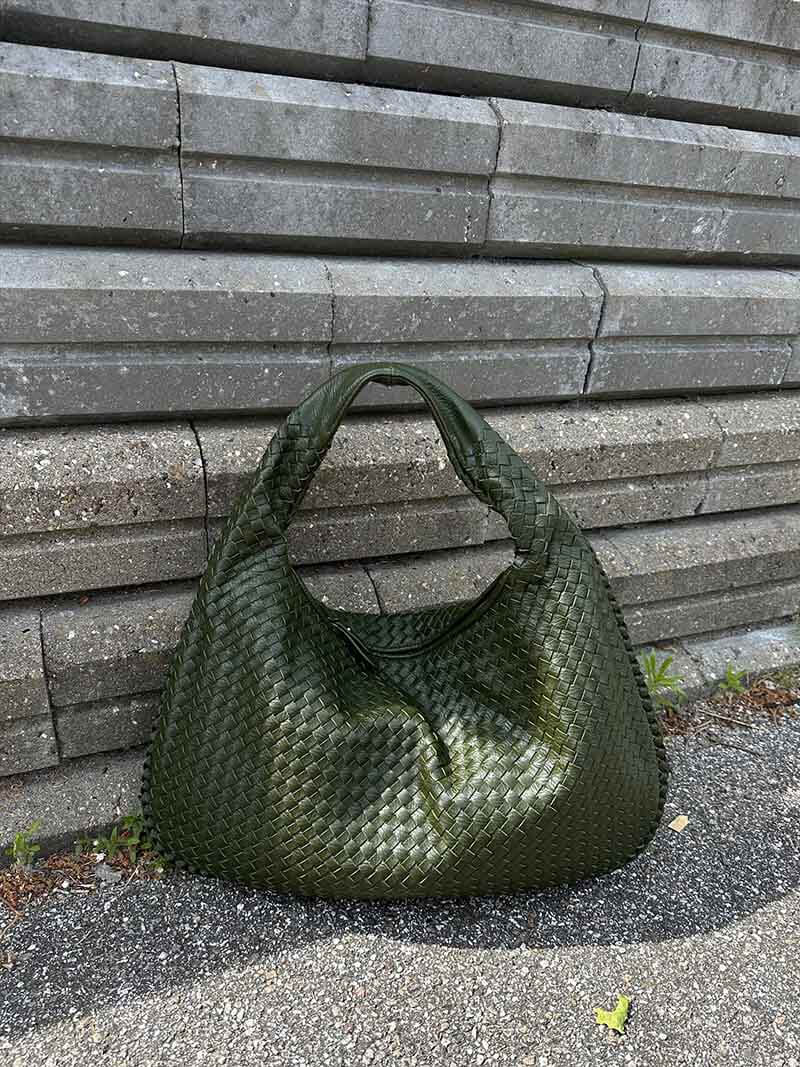 Grand sac à bandoulière en cuir tressé pour dames