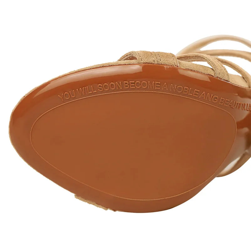 Sandale à Talons Gladiateur Chic et Vibrante pour Femme