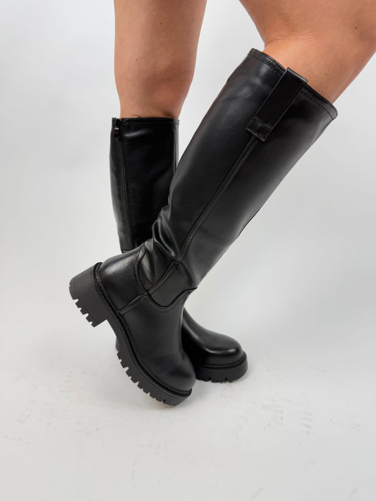 Bottes en cuir chic hauteur genou