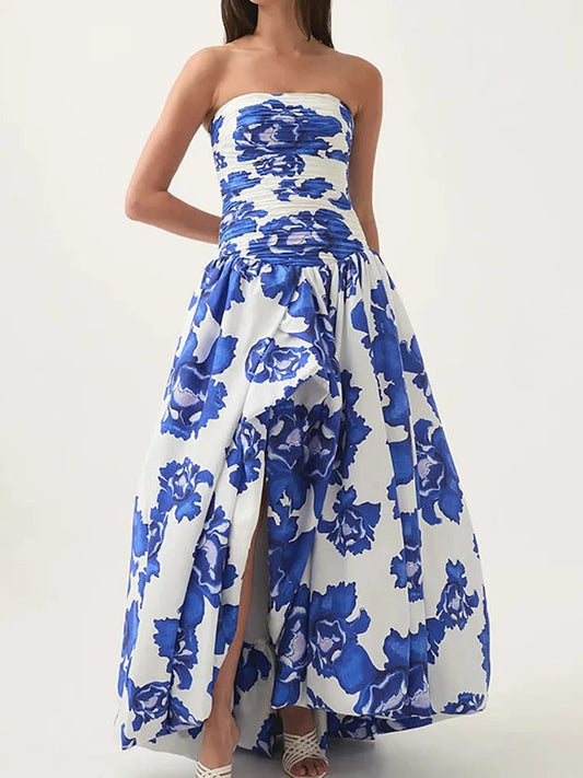 Robe longue fleurie avec encolure Carmen et détails froncés