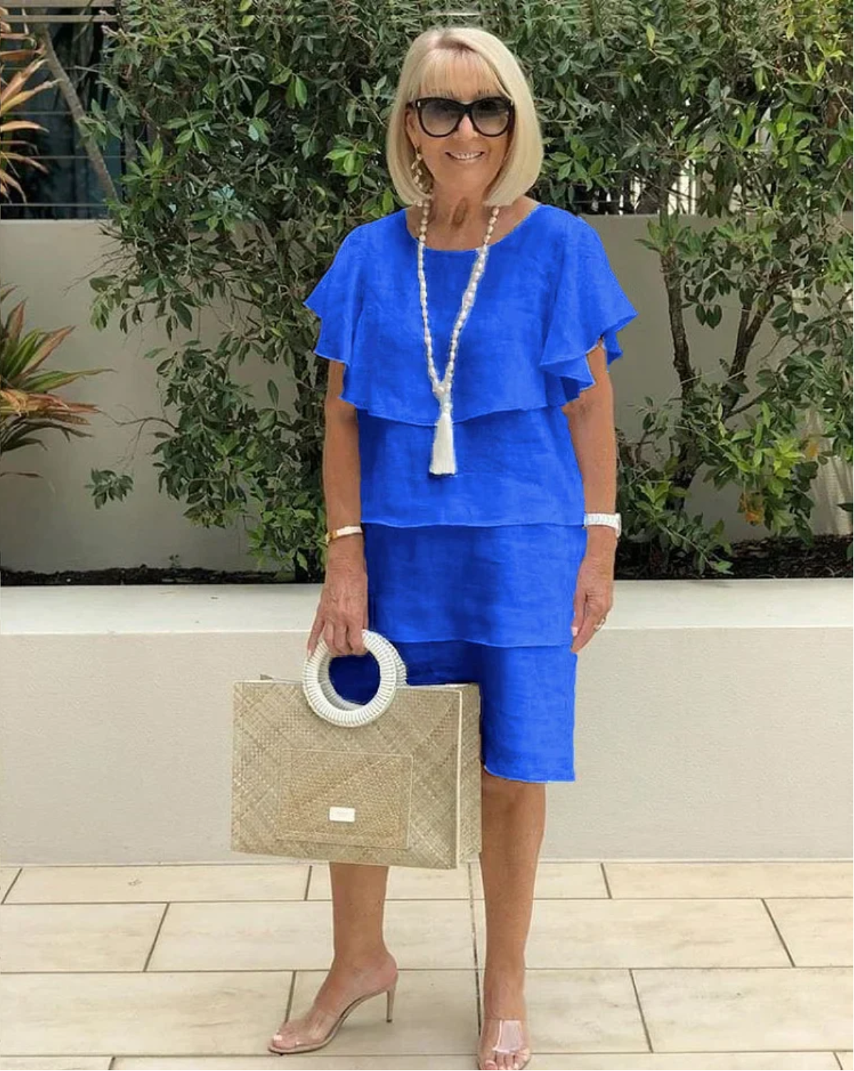 Robe courte à manches courtes avec volants pour femmes