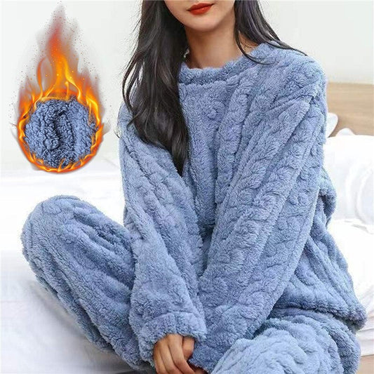 Pyjama en polaire douillette pour femmes