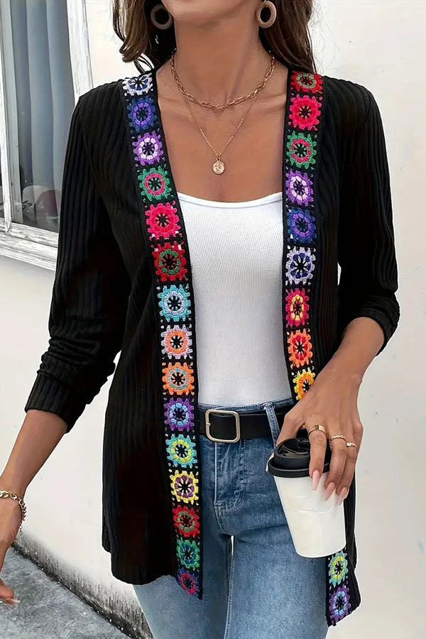 Cardigan à manches longues en maille avec bordure florale bohème