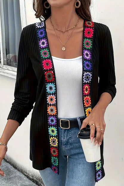 Cardigan à manches longues en maille avec bordure florale bohème