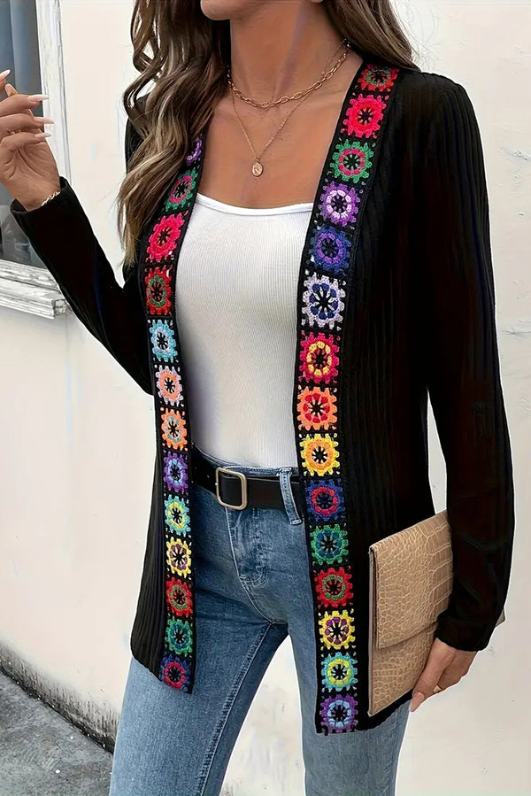 Cardigan à manches longues en maille avec bordure florale bohème