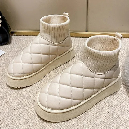 Chaussons en tricot douillet avec semelle épaisse et doublure chaude