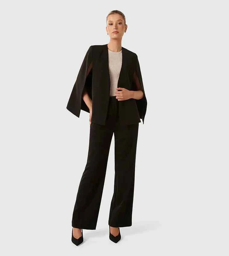 Blazer Cape Élégant pour Femme avec Coupe Fluide et Fente aux Manches