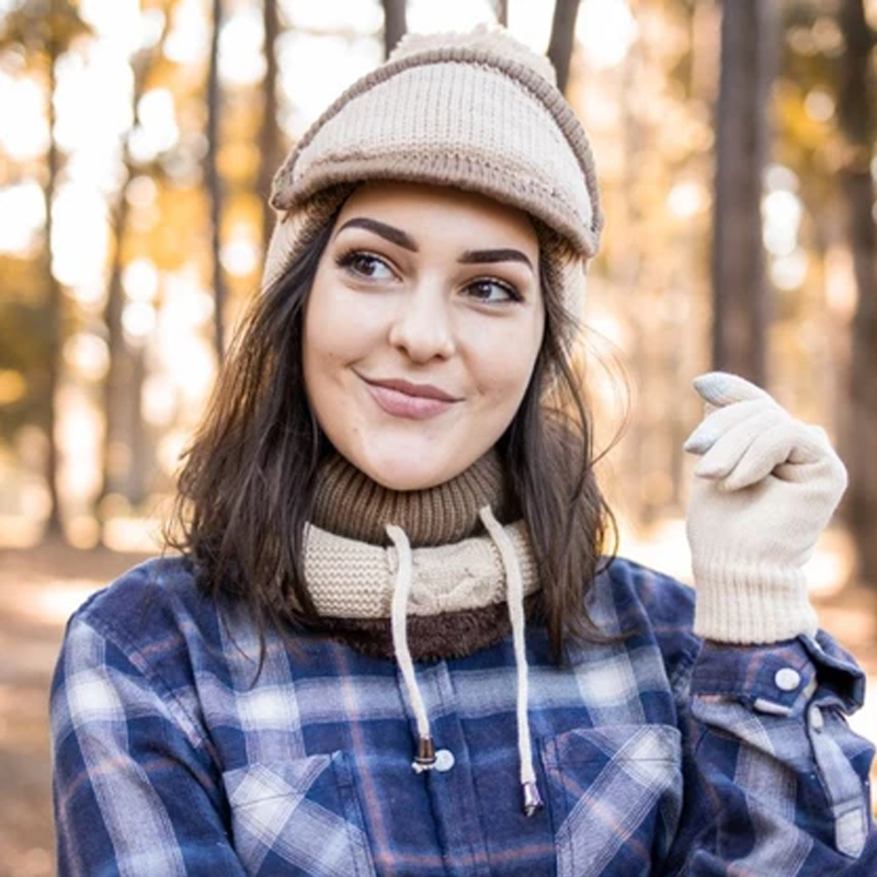 Ensemble confortable bonnet en tricot et écharpe d'hiver pour femmes