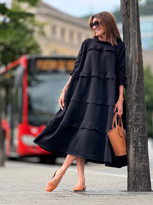 Robe Noire Décontractée à Volants pour Femme
