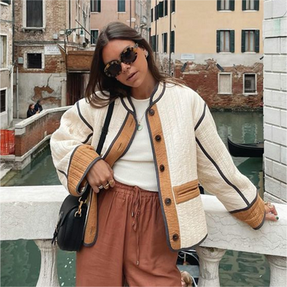 Veste de femme transition confortable avec détail à boutons