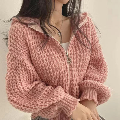 Cardigan court à capuche en maille avec détails ajourés