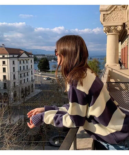 Confortable pull rayé à col rond en tricot