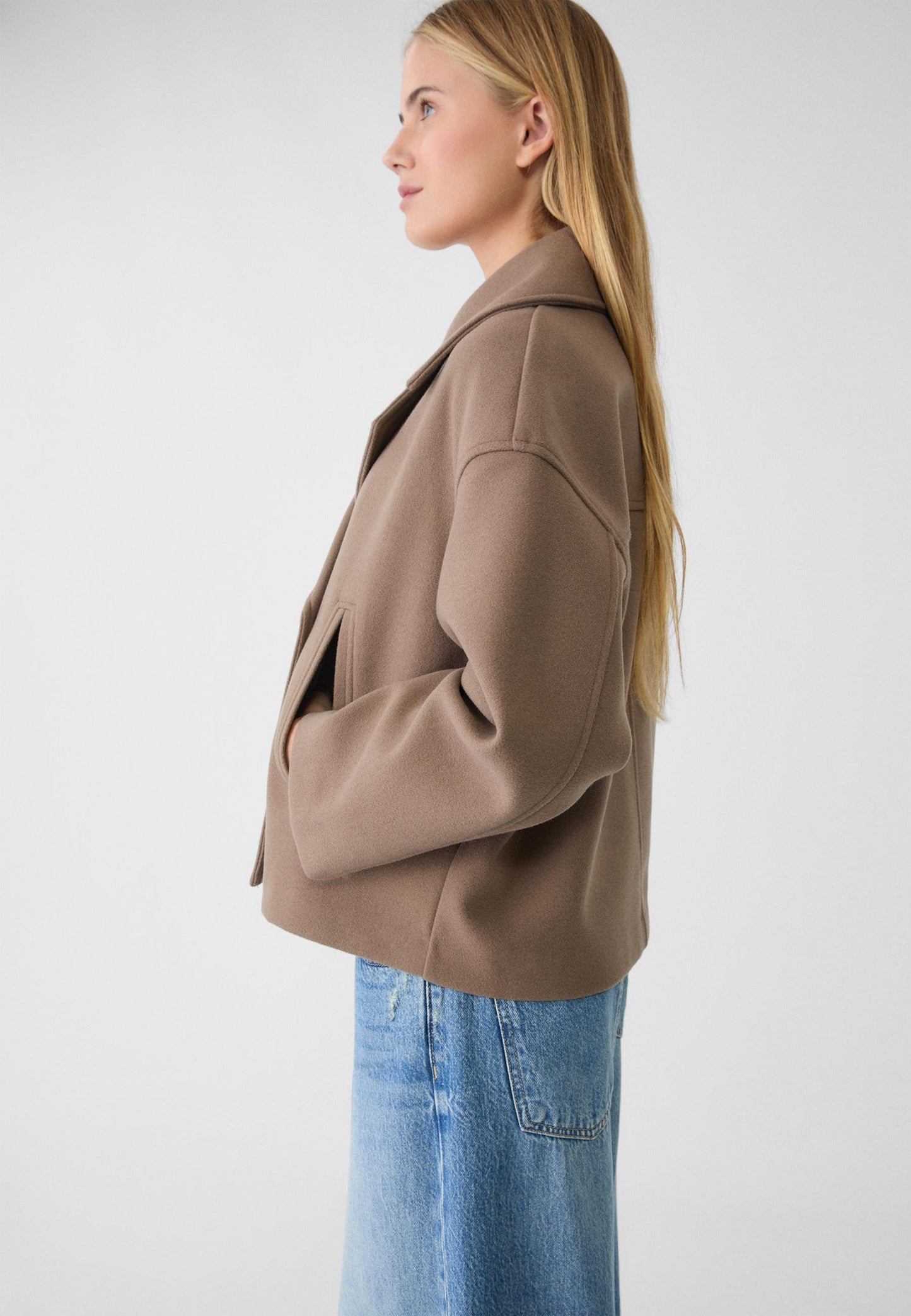 Manteau court classique intemporel pour femmes